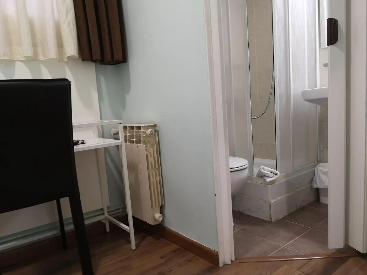 Affittacamere Hostal Lesseps Barcellona