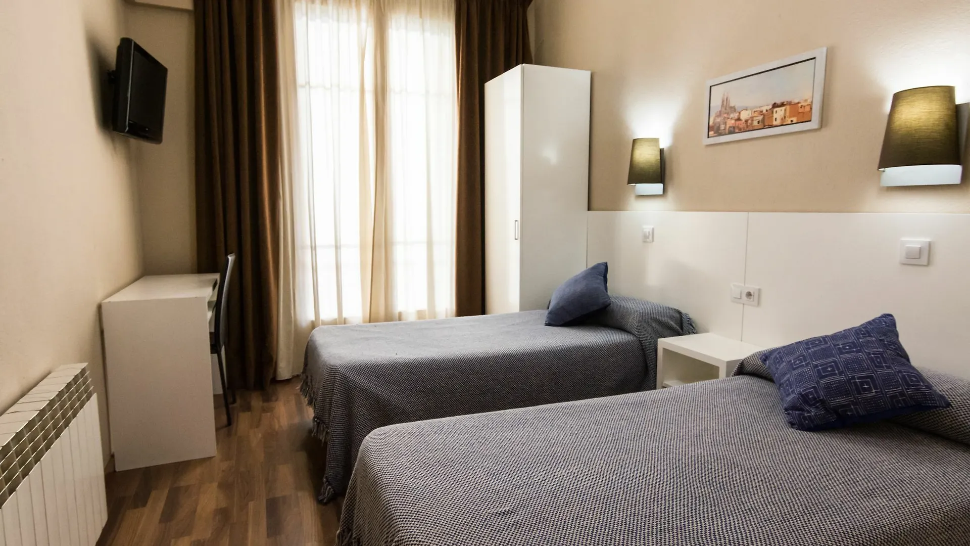 Hostal Lesseps Barcellona Affittacamere