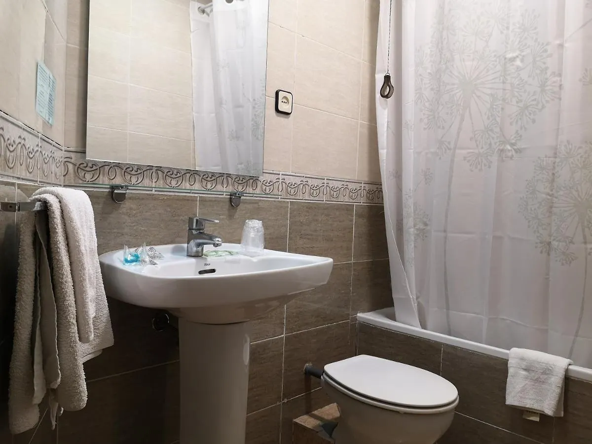 Affittacamere Hostal Lesseps Barcellona