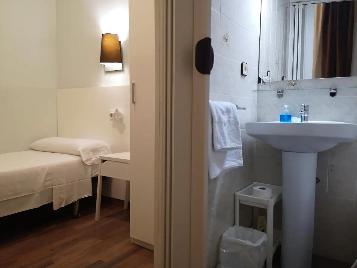 Hostal Lesseps Barcelona Gasthof