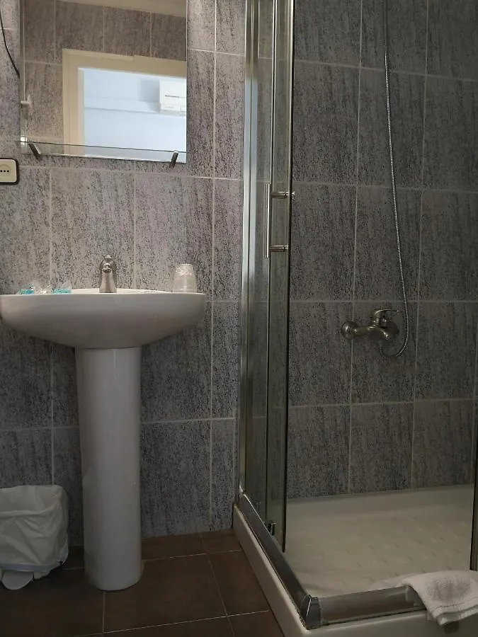 Hostal Lesseps Barcelona 2*,  Spanien