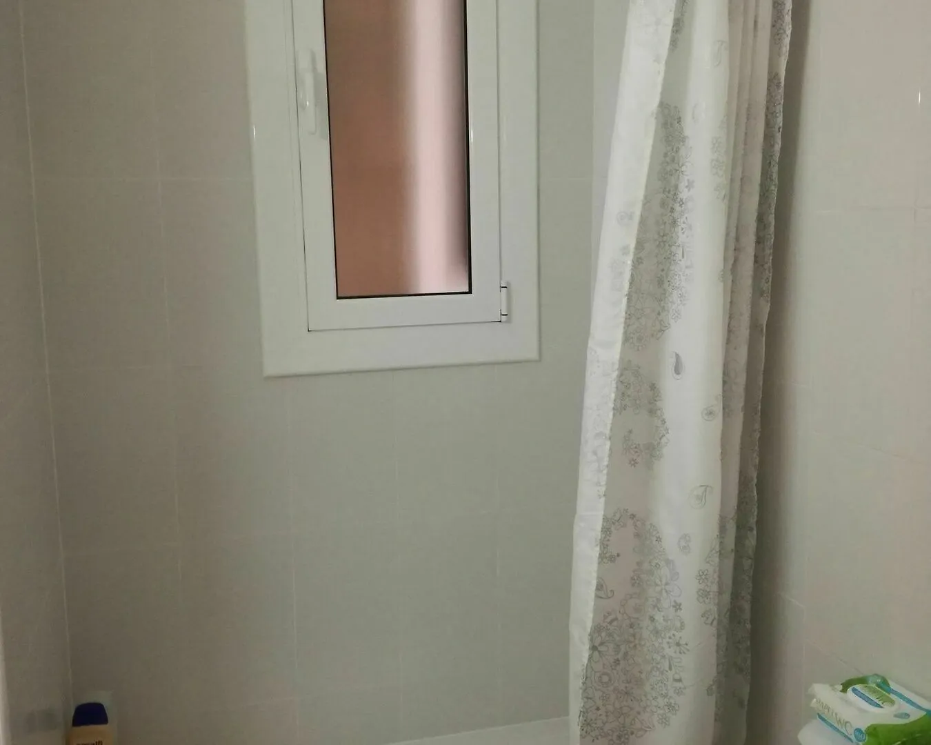 Konukevi Hostal Lesseps Barselona